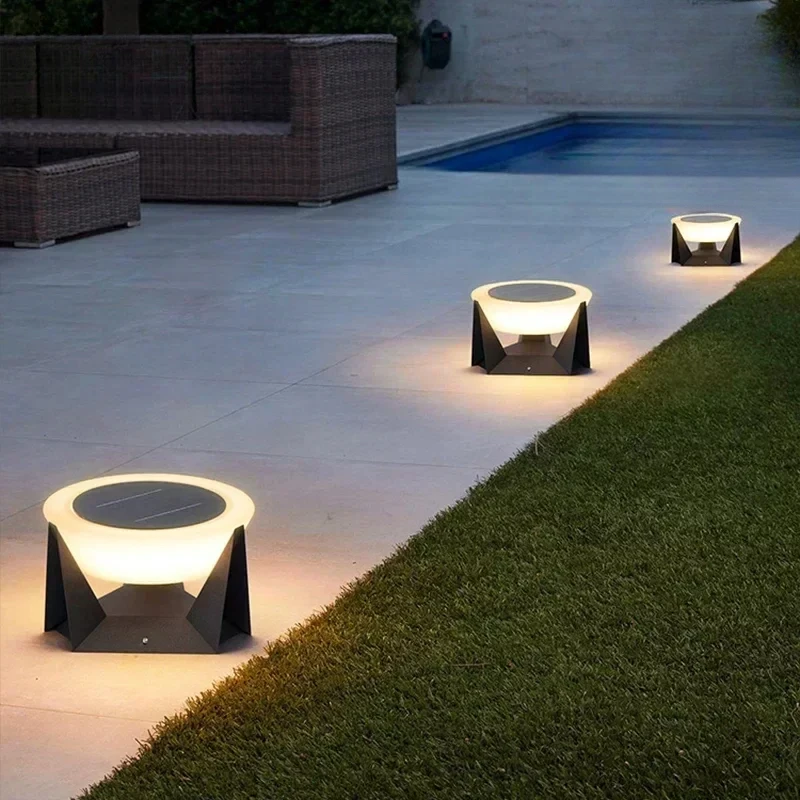 Outdoor Power Post - Luci solari a LED Lampade da