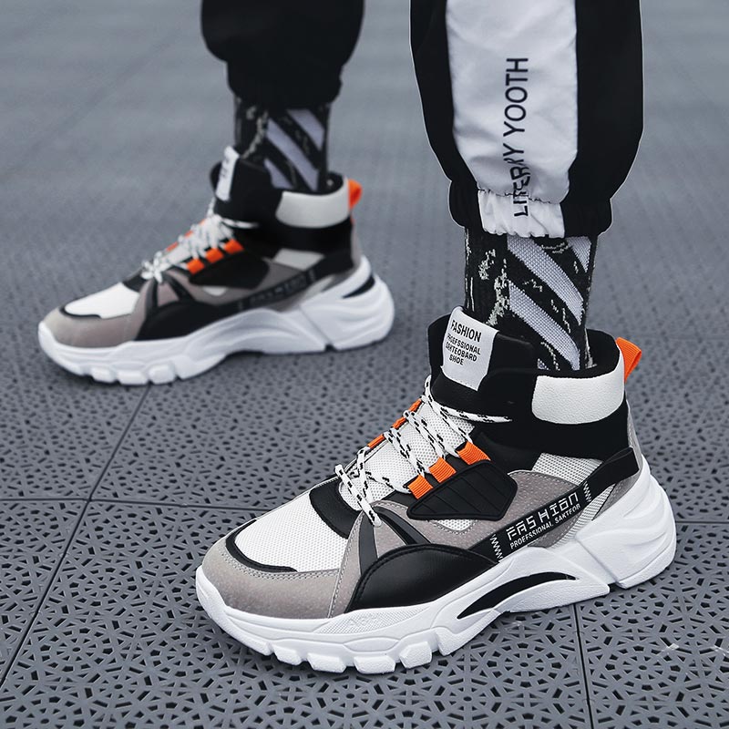 Hightop di trasporto degli uom - Outdoor Power Post recensione e prezzo