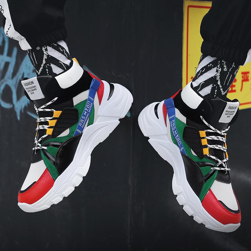 Hightop di trasporto degli uom - Outdoor Power Post recensione e prezzo